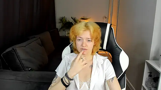 Star Bee online show from April 15, 8:37 am