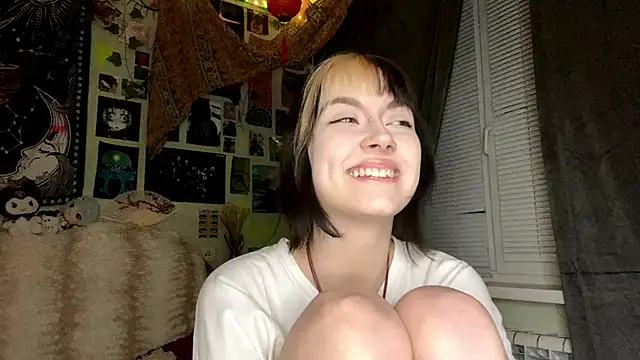 AllegraStaffieri online show from April 17, 10:01 pm