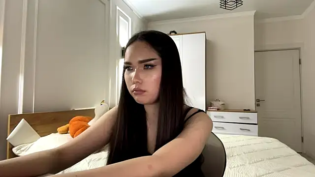 MardellHeavrin online show from April 15, 2:50 pm