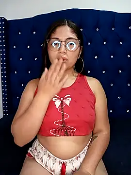 Hanna-Hot- online show from April 15, 12:17 pm