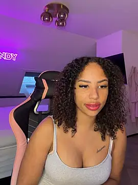 princessromyindy online show from April 15, 5:35 pm