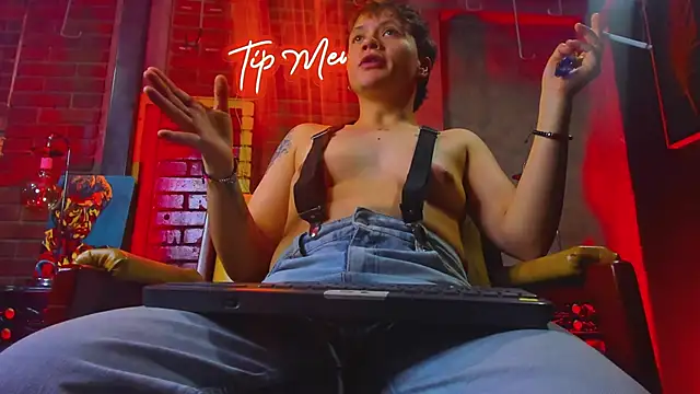 MissaelRossi online show from April 18, 7:18 pm