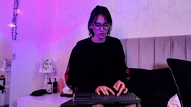 Alis Roze online show from July 18, 8:11 pm