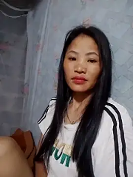  Lyly pussy  online show from April 16, 10:56 pm