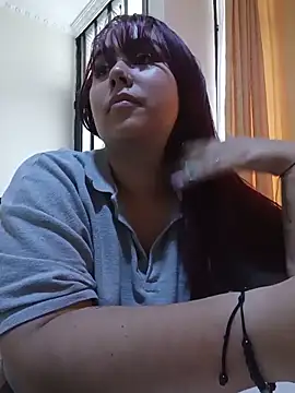 AliceScoot  online show from June 13, 7:00 pm