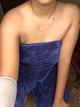 Tamilmoon006 online show from April 15, 1:22 pm