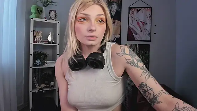 avatarweek online show from April 20, 2:42 pm