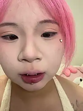 iiooii520 online show from April 12, 7:27 pm