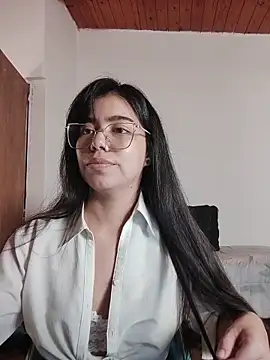 Iam eli09 online show from April 21, 2:51 am