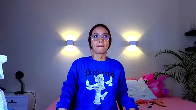  MaryAnn online show from April 18, 12:18 pm