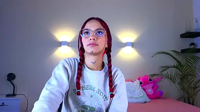  MaryAnn online show from April 17, 9:44 am