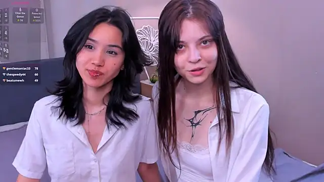 ReynaGrinvalsky online show from April 13, 8:15 am