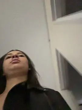 Lucyfer-fire online show from April 17, 11:23 am