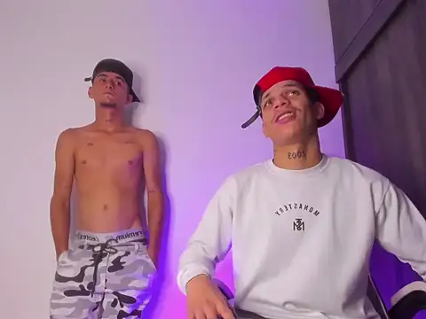 sintabusexo01 online show from April 11, 10:02 pm