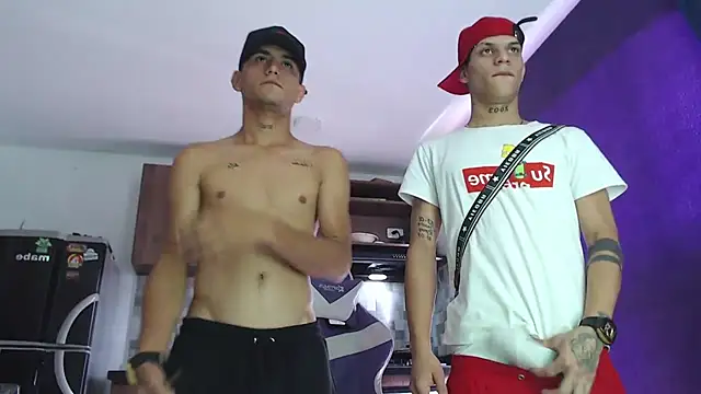 sintabusexo01 online show from April 18, 7:58 pm