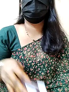 Stephaniee27 online show from July 22, 11:11 am