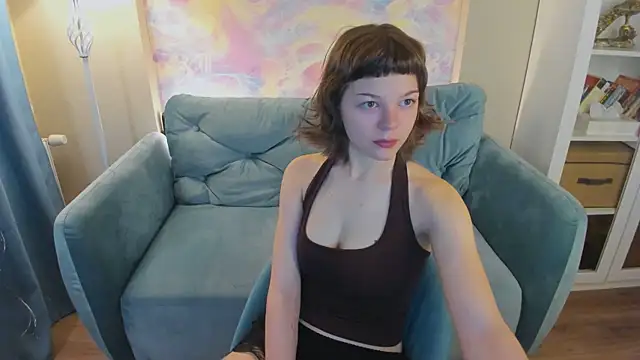 kira naughtly online show from April 16, 1:44 pm