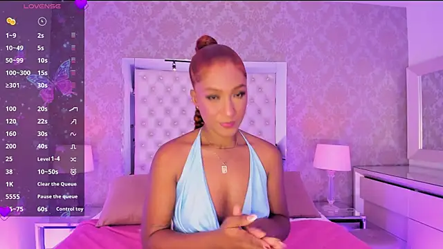 NatashaMilley online show from April 17, 3:30 am