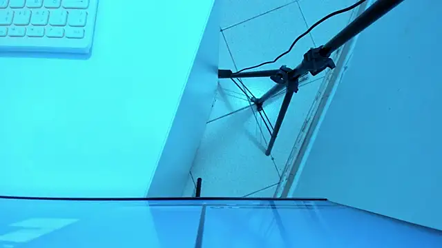 britanny jones1 online show from April 18, 11:13 am