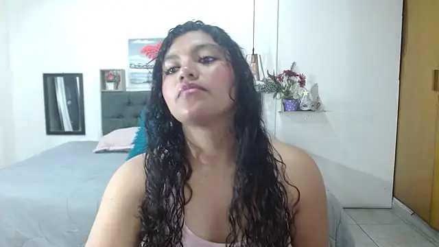 Samanthaa 8  online show from April 17, 1:35 pm