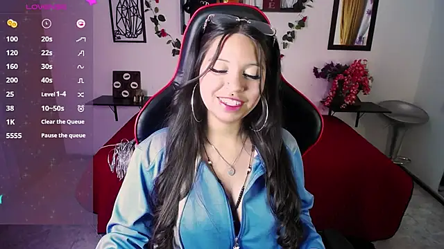 milu1220  online show from April 18, 10:09 pm