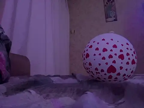 pollinnbn online show from April 17, 10:56 pm