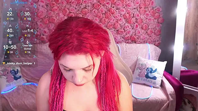 PinkyTrix online show from April 16, 12:49 pm