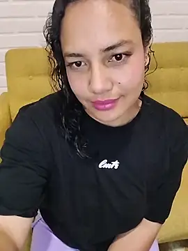 Pricila45 online show from April 17, 1:08 am