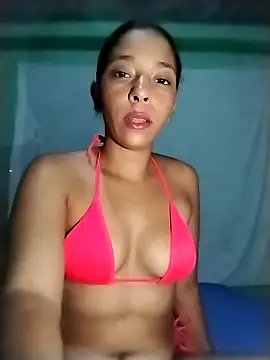 YuliBrayan online show from April 16, 3:18 am