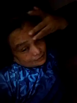 jeanyummytits online show from May 8, 10:07 am