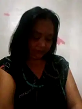jeanyummytits online show from July 17, 12:31 pm