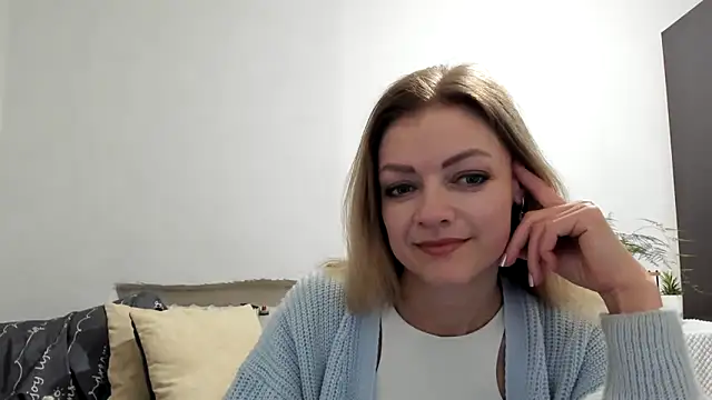 Severina7 online show from April 18, 7:58 pm