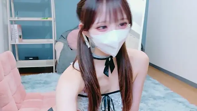Koto-jpnk online show from May 23, 1:31 pm