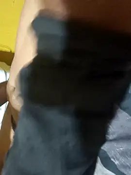 Priyalove143 online show from April 23, 5:48 pm