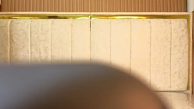 Fioret Tx online show from April 15, 1:33 pm