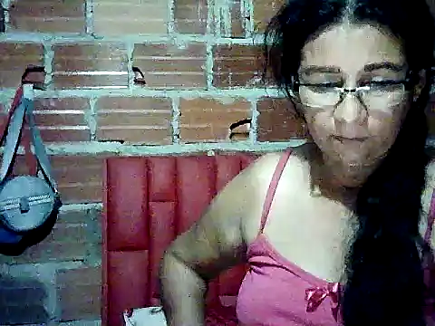 lola teem online show from April 16, 5:41 am