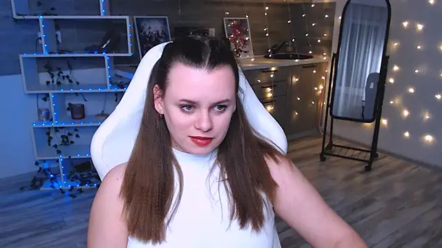 sofiarayan online show from April 18, 6:21 pm