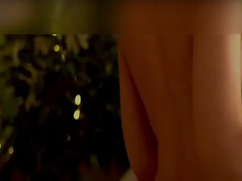 Luxya69 online show from April 18, 7:07 pm