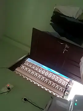 coupleshow21 online show from April 27, 5:37 am