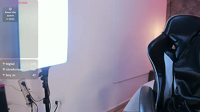 Amiee Kovva online show from April 19, 6:10 pm