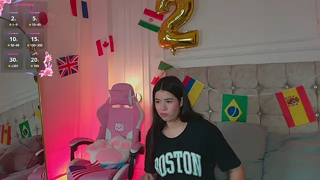 SophieBuitrago online show from June 11, 12:02 pm