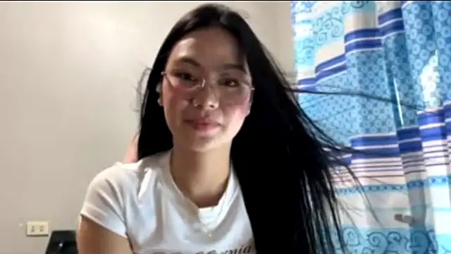 HedyTeverbaugh online show from April 19, 6:46 am