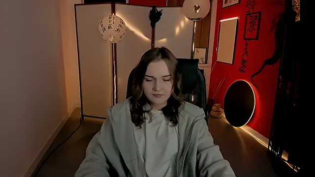 LissaTelor online show from April 18, 1:02 pm