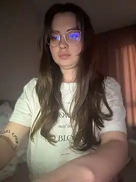 Aitana Magic online show from April 15, 2:28 pm