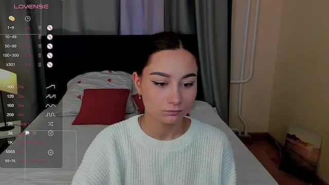 AndreaJohnsons online show from June 15, 8:14 am