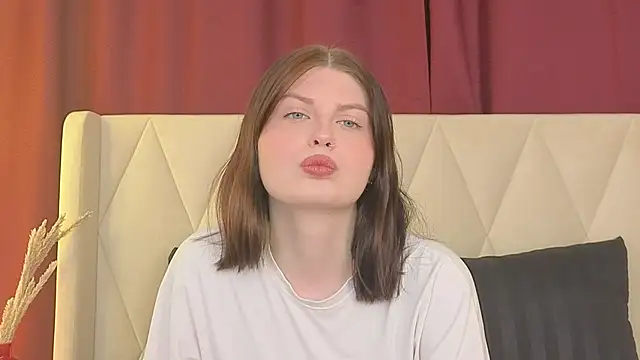 ElixVeya online show from April 18, 3:03 pm