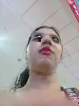 cherry pinkie online show from May 13, 8:14 pm