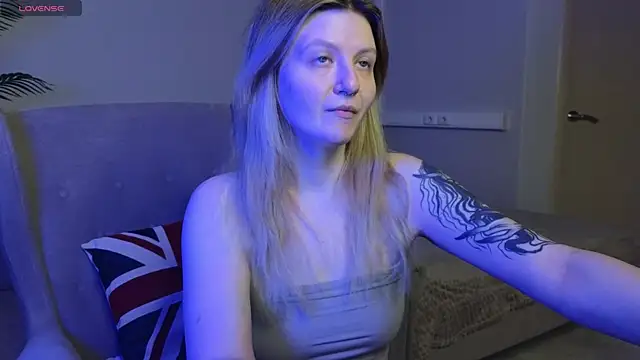 TonyaMeow online show from June 15, 1:17 am
