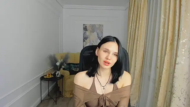 AlicePertim online show from June 19, 7:39 pm