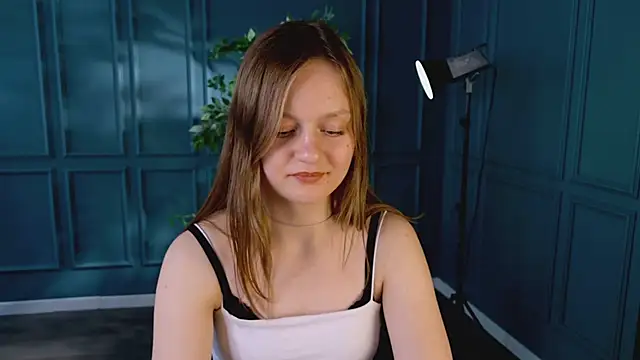 French Fry online show from May 28, 1:09 pm